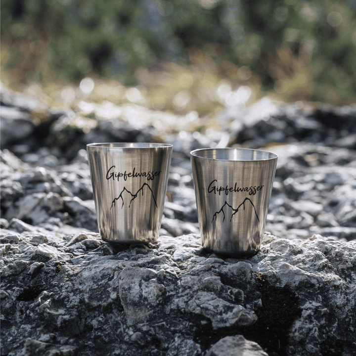 4 Stamperl inkl. Lederetui / Für die Gaudi am Gipfel einfach perfekt!