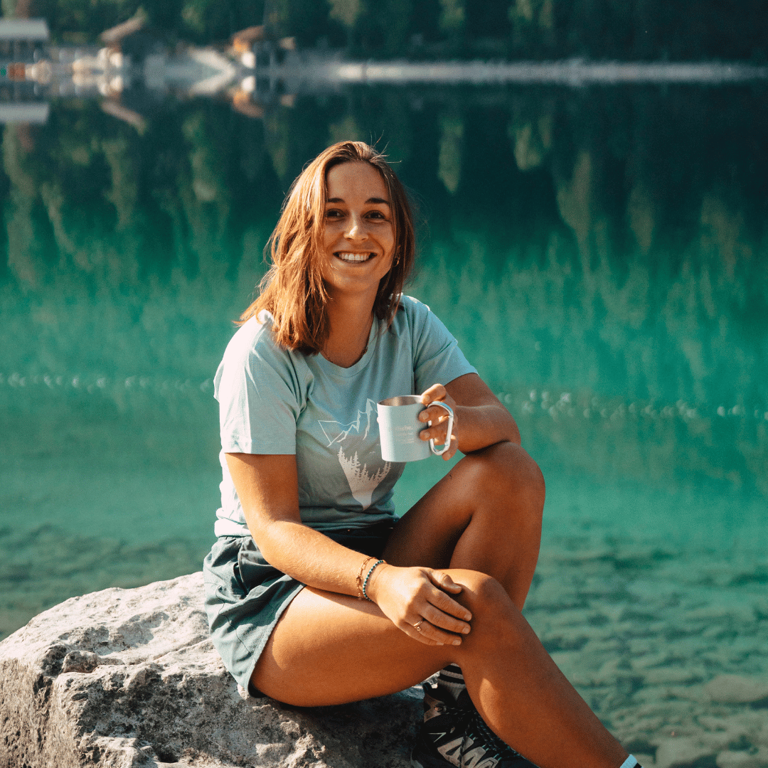 Tasse mit Karabinergriff