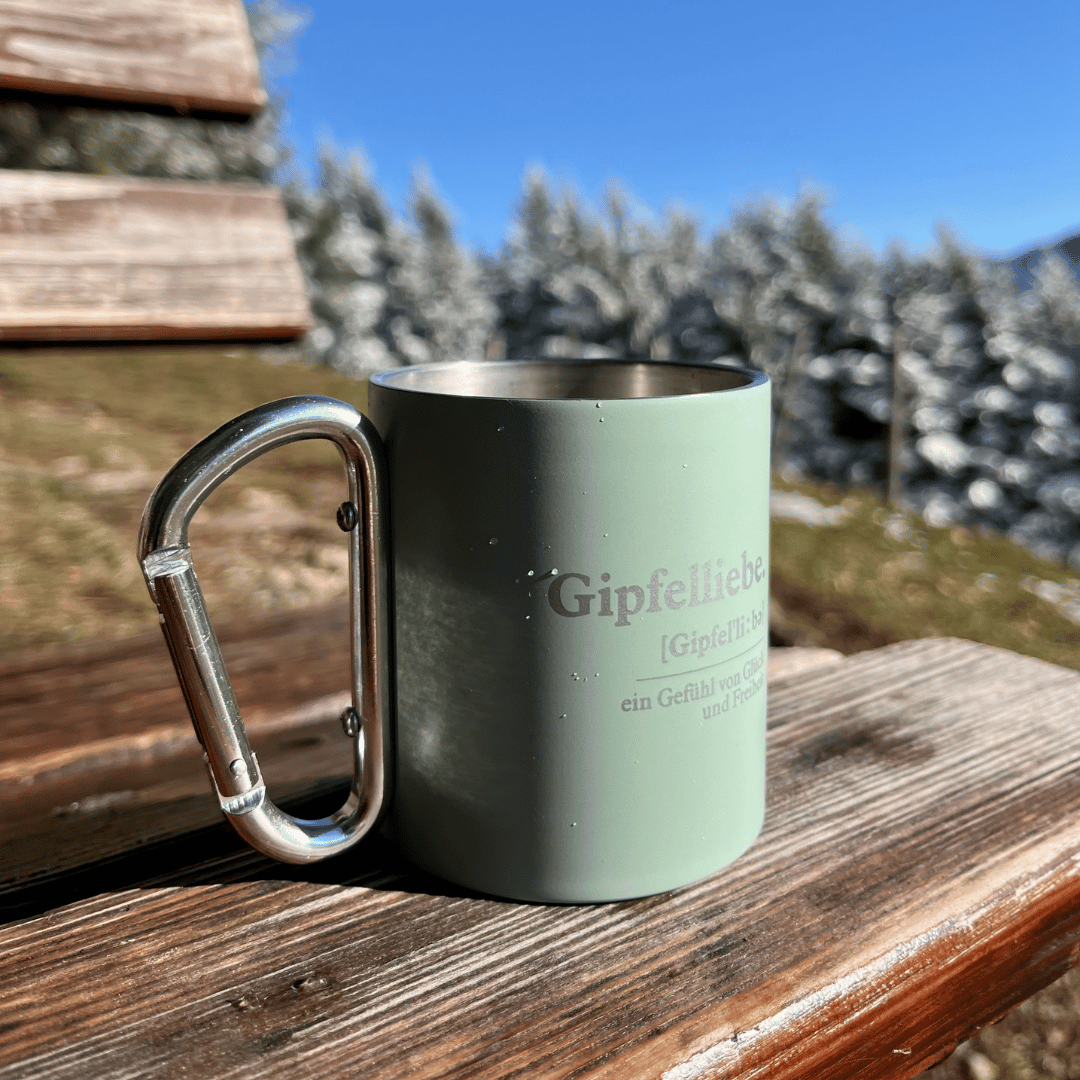 Tasse mit Karabinergriff - Gipfelliebe